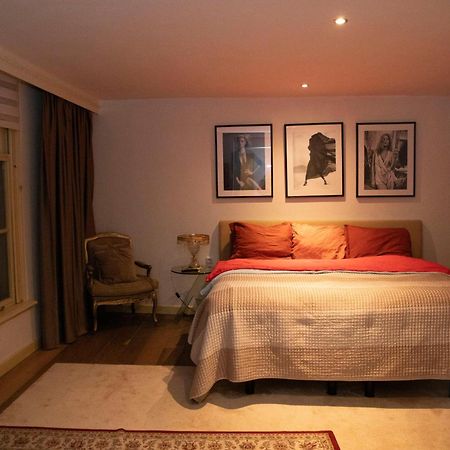 Red Light District B & B Canal View Amsterdam Extérieur photo