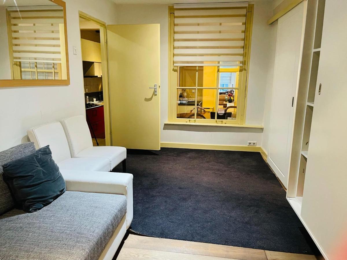 Red Light District B & B Canal View Amsterdam Extérieur photo