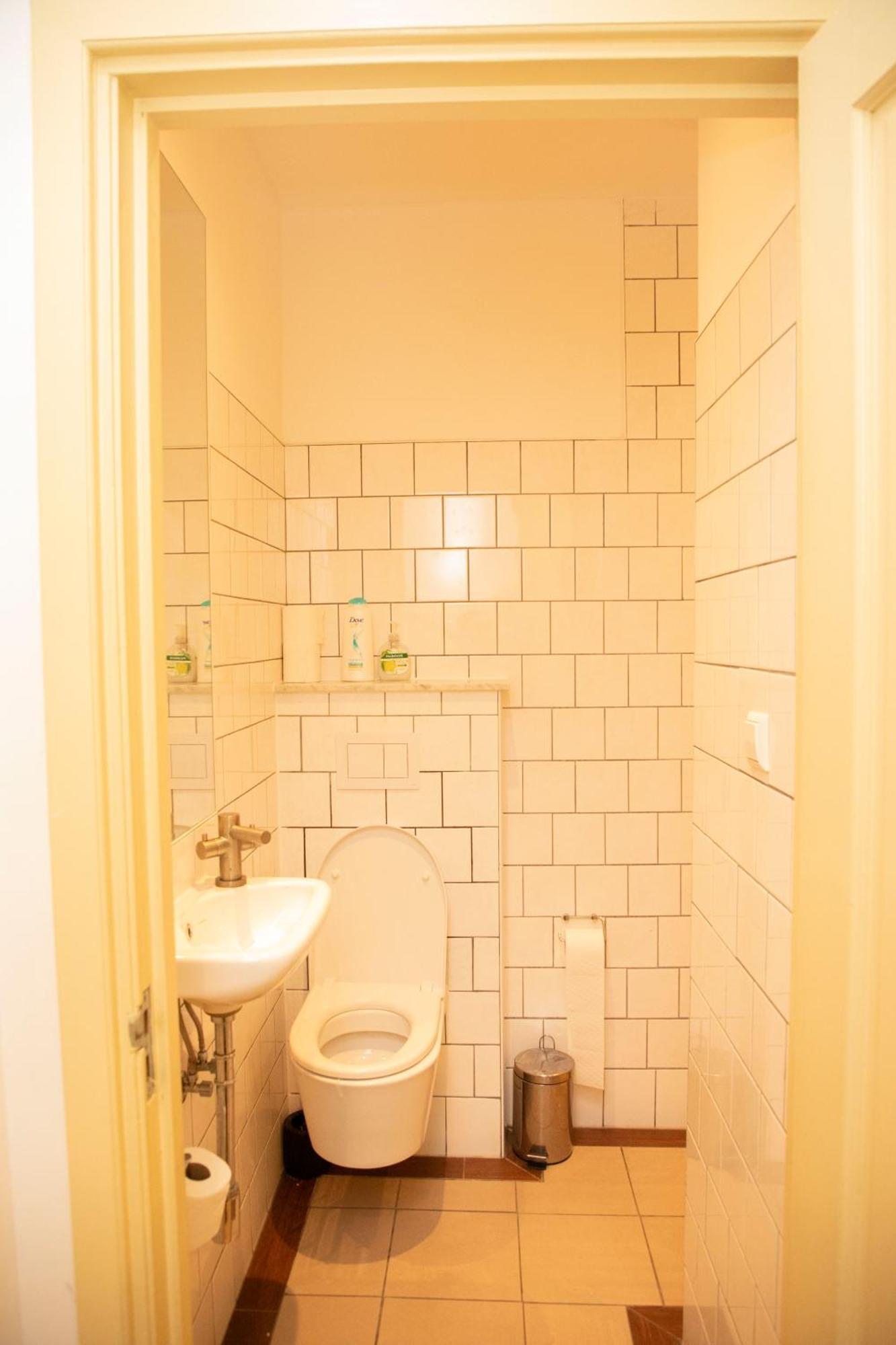 Red Light District B & B Canal View Amsterdam Extérieur photo
