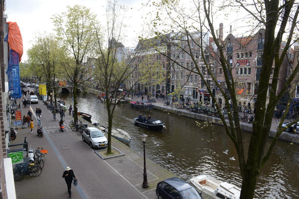 Red Light District B & B Canal View Amsterdam Extérieur photo